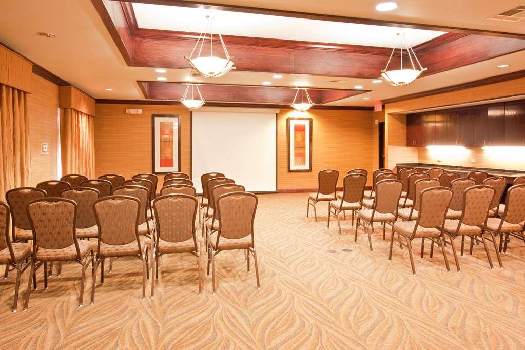 Red Lion Inn & Suites Mineral Wells Facilidades foto